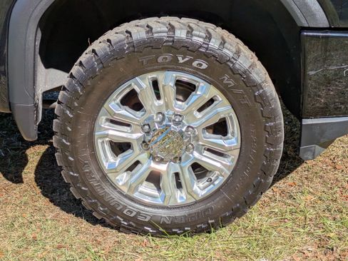 Used 2020 GMC Sierra 2500 Denali w/ Denali Ultimate Package AWD/4WD image 11
