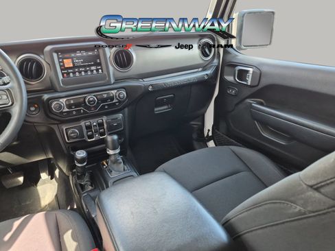 Used 2023 Jeep Wrangler Unlimited Sport AWD/4WD image 11