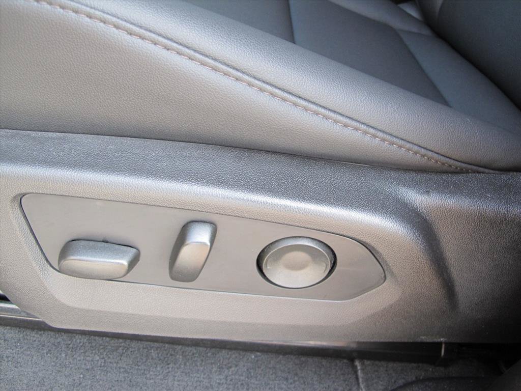 Used 2026 Chevrolet Colorado Trail Boss AWD/4WD image 10