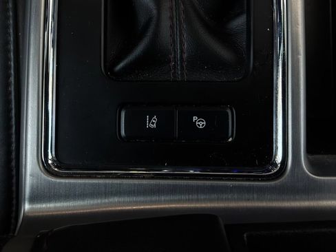 Used 2019 Ford F150 Platinum w/ Equipment Group 701A Luxury AWD/4WD image 39