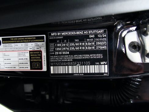 Used 2025 Mercedes-Benz GLC 300 4MATIC image 22