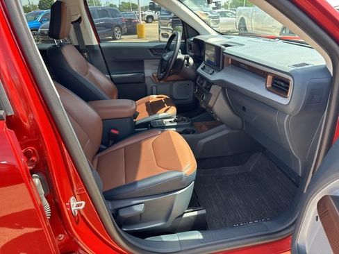 Used 2024 Ford Maverick Lariat w/ 4K Tow Package AWD/4WD image 27