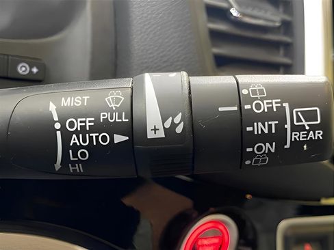 Used 2016 Honda Pilot Elite image 16