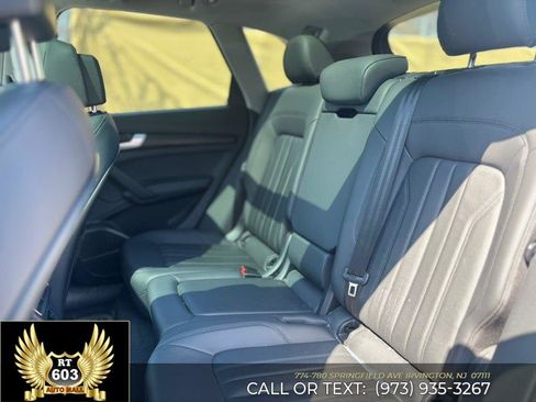 Used 2019 Audi Q5 2.0T Premium Plus w/ Premium Plus Package AWD/4WD image 10