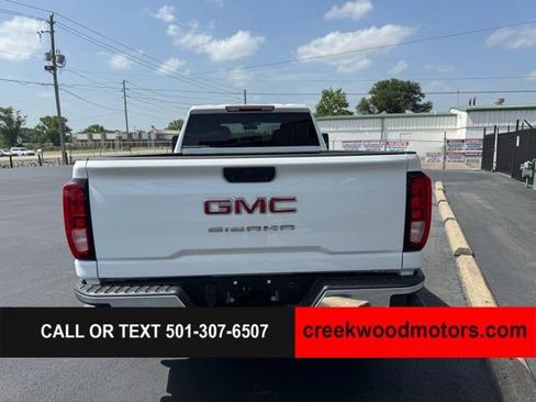 Used 2020 GMC Sierra 2500 4x4 Crew Cab w/ Convenience Package image 9
