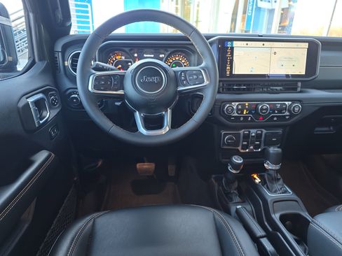 Used 2024 Jeep Wrangler Sahara w/ Technology Group image 36