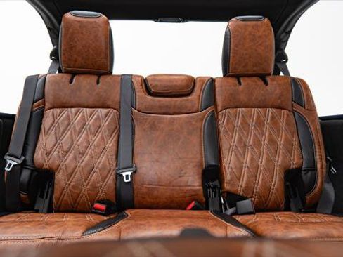 Used 2026 Jeep Wrangler Unlimited Sport image 36