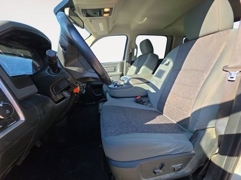 Used 2018 RAM 1500 Big Horn AWD/4WD image 9