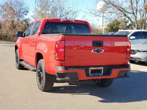 Used 2020 Chevrolet Colorado W/T w/ WT Convenience Package image 2