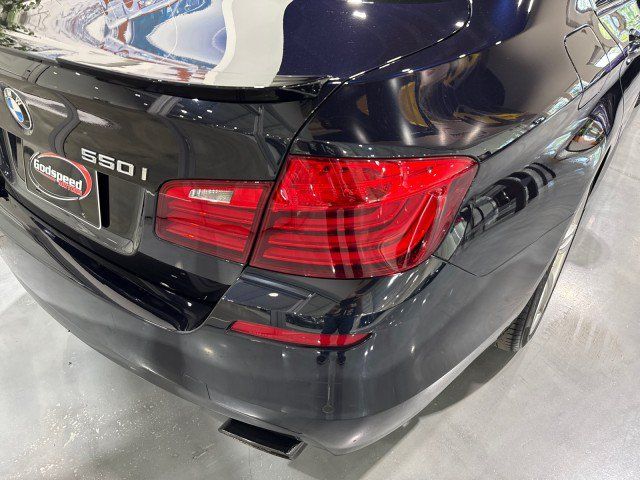 Used 2015 BMW 550i Sedan RWD image 38