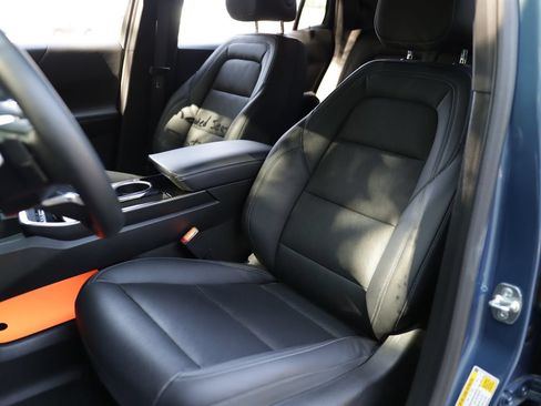 Used 2025 Chevrolet Equinox LT w/ Convenience Package II FWD image 25