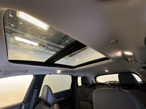 Certified 2025 INFINITI QX60 Luxe w/ Cargo Package AWD/4WD image 22