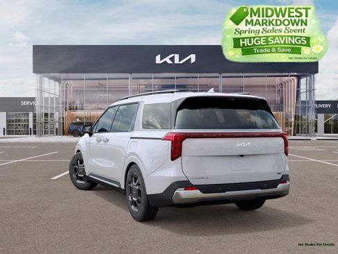 New 2026 Kia Carnival SX FWD image 4