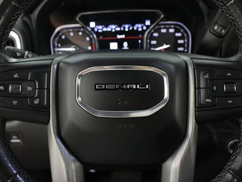 Used 2022 GMC Sierra 1500 Denali w/ Denali Premium Package AWD/4WD image 13