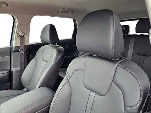 New 2026 Kia Sorento S FWD image 19