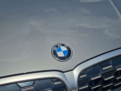 Used 2023 BMW M340i xDrive AWD/4WD image 10