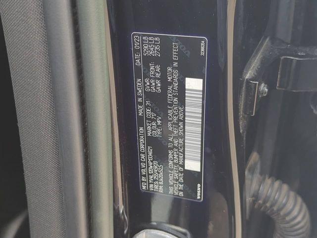 Used 2023 Volvo XC60 B5 Plus w/ Climate Package FWD image 30