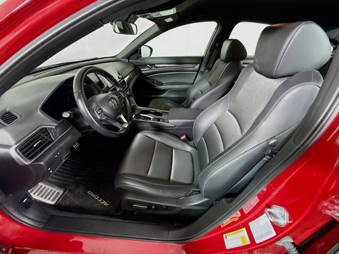 Used 2022 Honda Accord Sport image 11