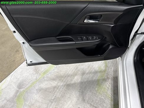 Used 2017 Honda Accord Sport Special Edition image 25