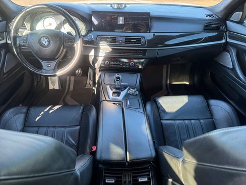 Used 2013 BMW M5 image 17