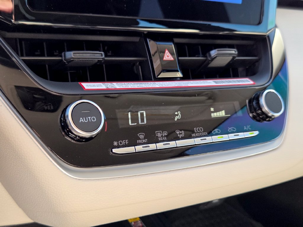 New 2027 Toyota Corolla LE w/ LE Premium Package FWD image 21