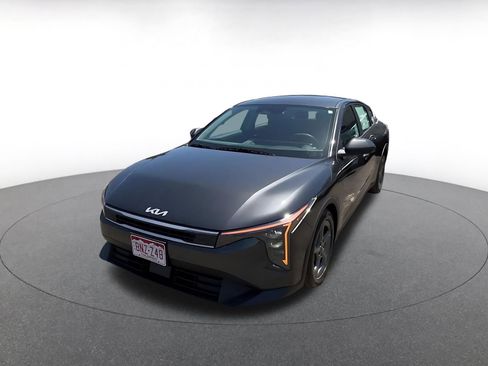 Used 2025 Kia K4 FWD image 4