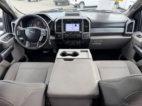 Used 2019 Ford F450 XLT image 23