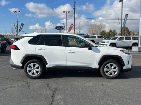 Used 2025 Toyota RAV4 LE image 6