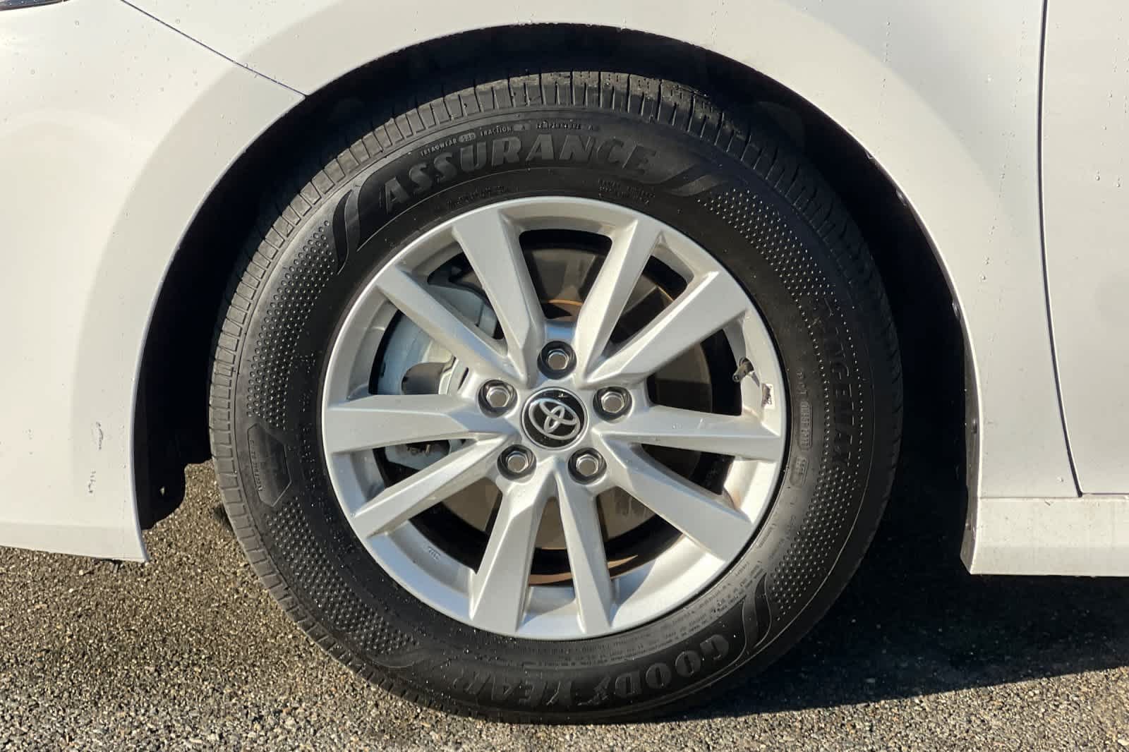 Used 2026 Toyota Camry LE FWD image 13