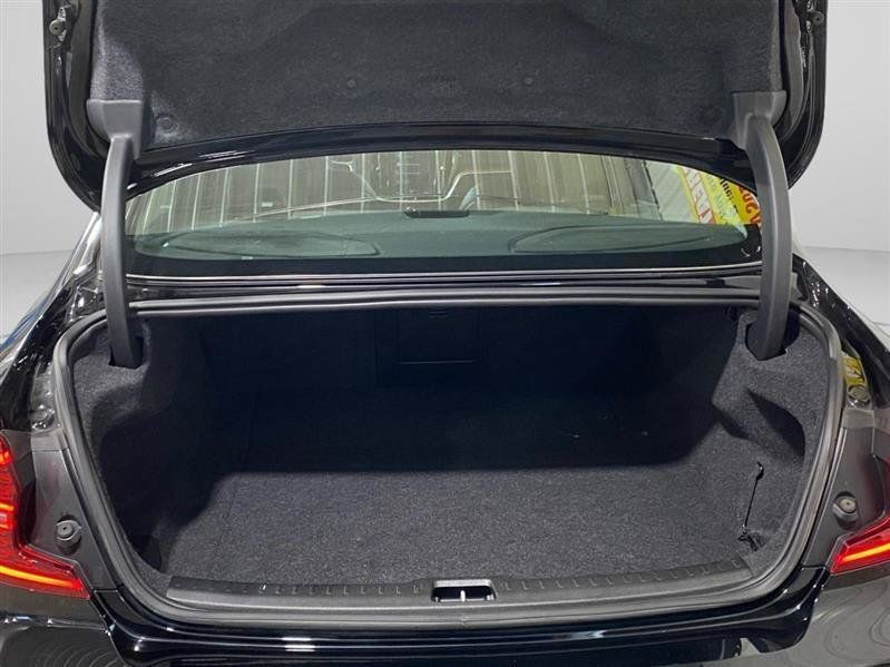 Used 2022 Volvo S60 B5 Momentum FWD image 7