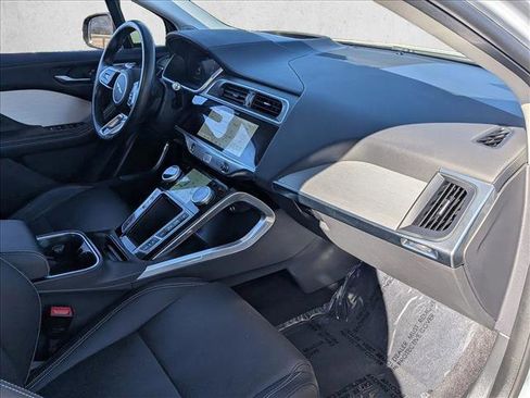 Used 2020 Jaguar I-PACE SE image 21