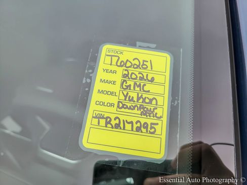 New 2026 GMC Yukon Denali w/ Sun & Power Step Package image 22