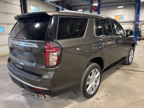 Certified 2021 Chevrolet Tahoe High Country w/ Premium Package image 5