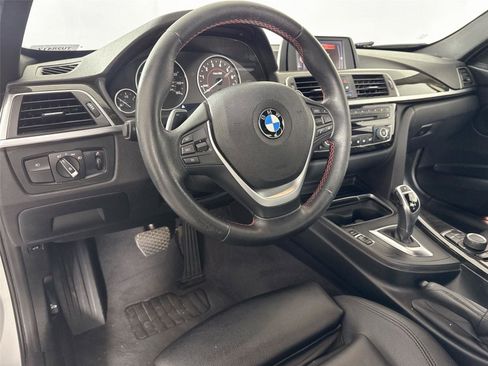 Used 2016 BMW 328i Sedan image 4
