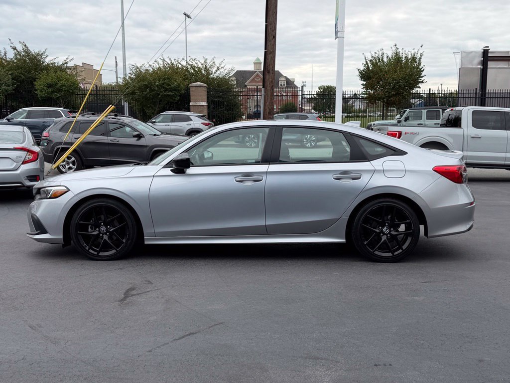 Used 2024 Honda Civic Sport image 28