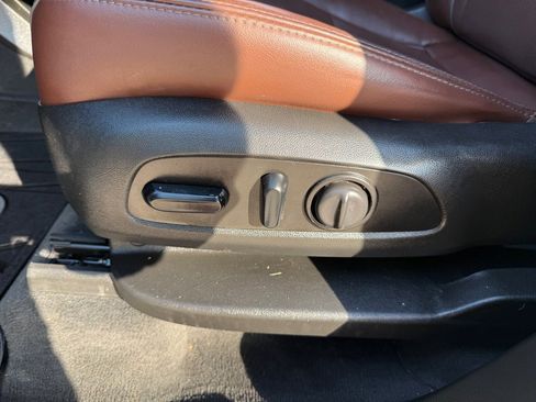 Used 2018 Buick Enclave Avenir w/ Avenir Technology Package image 23