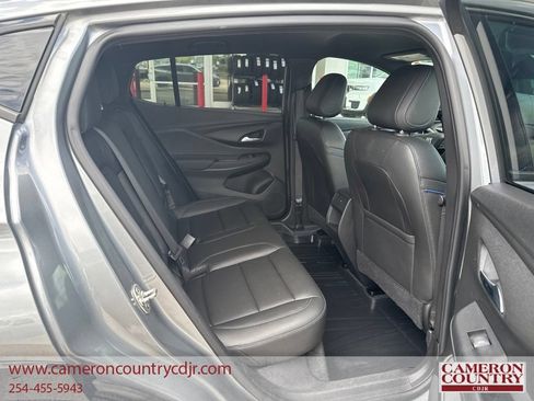 Used 2024 Buick Envista Sport Touring w/ Convenience II Package FWD image 16
