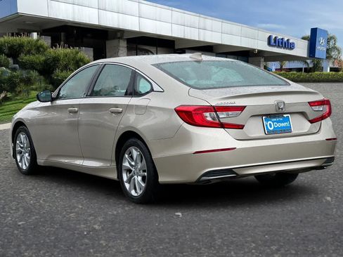 Used 2018 Honda Accord LX image 7