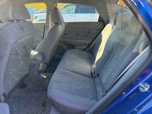 Certified 2023 Hyundai Elantra SEL image 13