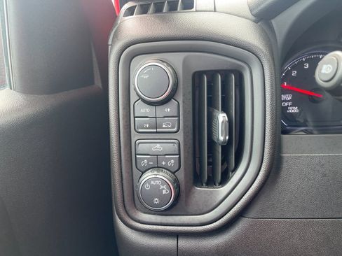 Used 2023 Chevrolet Silverado 1500 Custom AWD/4WD image 29