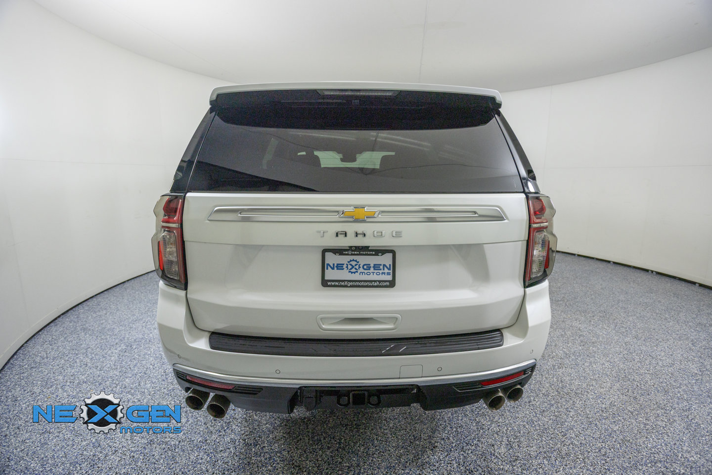 Used 2023 Chevrolet Tahoe High Country AWD/4WD image 7