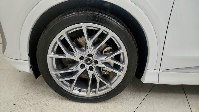 Used 2025 Audi Q4 e-tron Premium Plus w/ Premium Plus AWD/4WD image 79