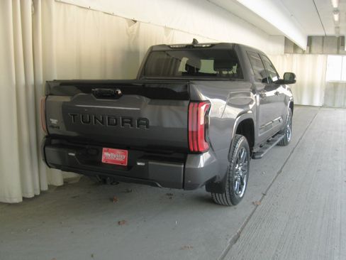 Used 2022 Toyota Tundra Platinum image 7