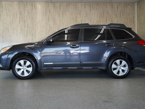 Used 2012 Subaru Outback 2.5i Limited w/ Moonroof Pkg AWD/4WD image 5