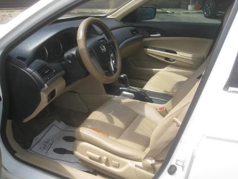 Used 2011 Honda Accord SE image 12