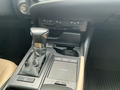 Used 2021 Lexus ES 350 w/ Premium Package image 22