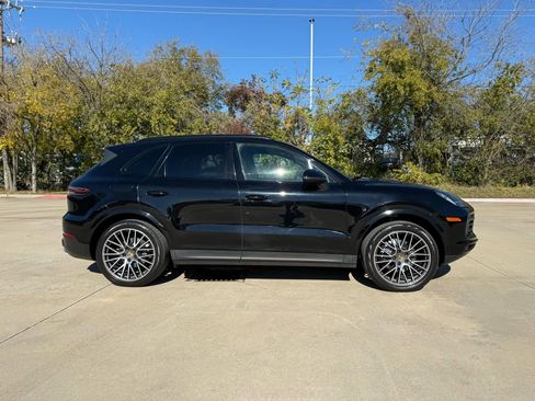 Used 2019 Porsche Cayenne image 7