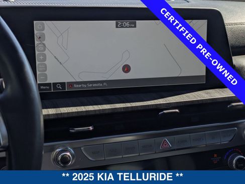 Used 2025 Kia Telluride EX image 30