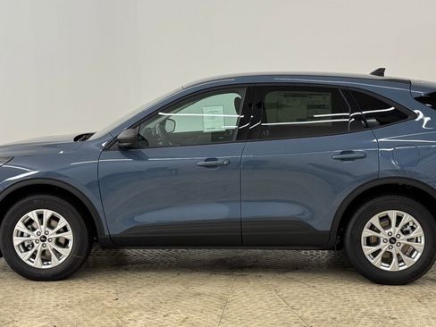 New 2026 Ford Escape Active w/ Cold Weather Package image 2