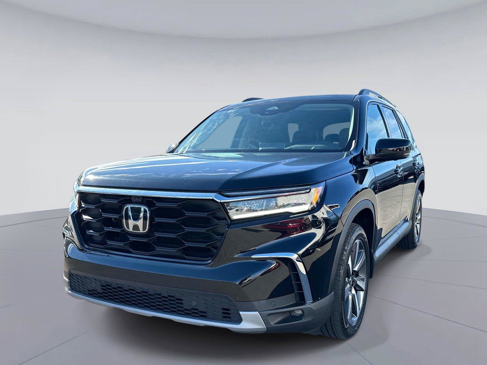 Certified 2024 Honda Pilot Elite image 8